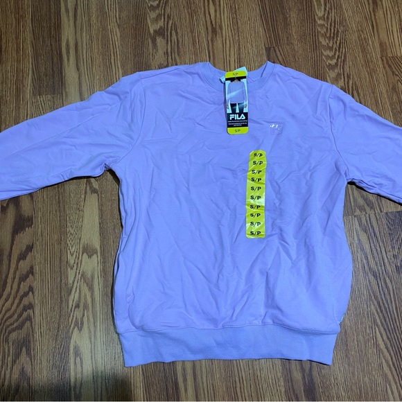 Brand new Fila long sleeve - Picture 1 of 3